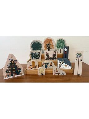 The Cats Meow Village Shelf Sitter 13 piece lot-  Trees Plants Accessories